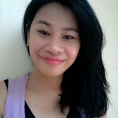 Cute Filipina Yoga Selfie